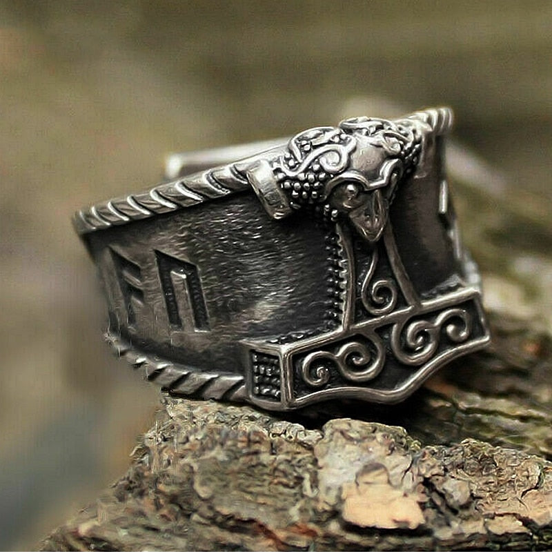 TOGA PULLA Antique Style, 316L Stainless Steel, Mjolnir (Thor's Hammer) Theme Ring - Men's / Gents, Nordic, Norse, Viking